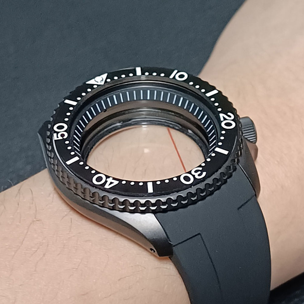 42 มม.นาฬิกาผู้ชายเหล็กสีดํา F - Seiko Watch 5 Sports บทวิจารณ์และราคา