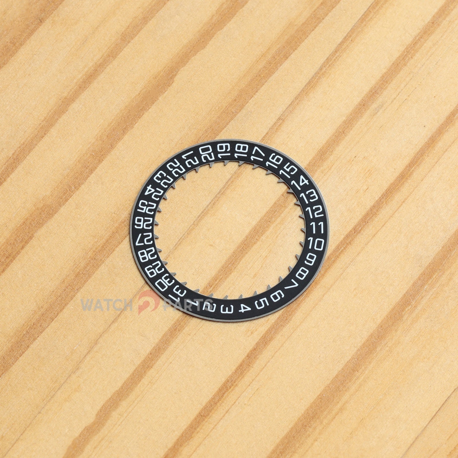 แผ่นดิสก์แสดงวันที่สำหรับนาฬิก - Audemars Piguet Watch Royal Oak บทวิจารณ์และราคา
